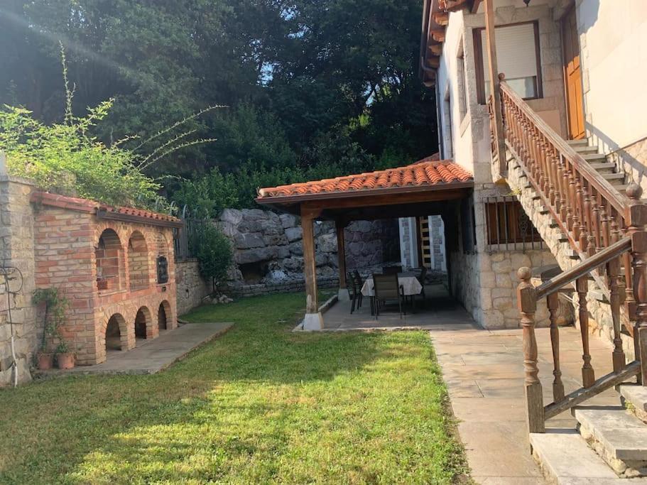 Casa Con Amplio Jardin En Pechon Villa Exterior foto